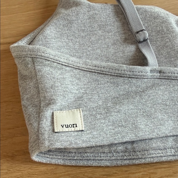 Vuori - Halo Essential Bra - Small - Pale Grey Heather - Picture 6 of 11